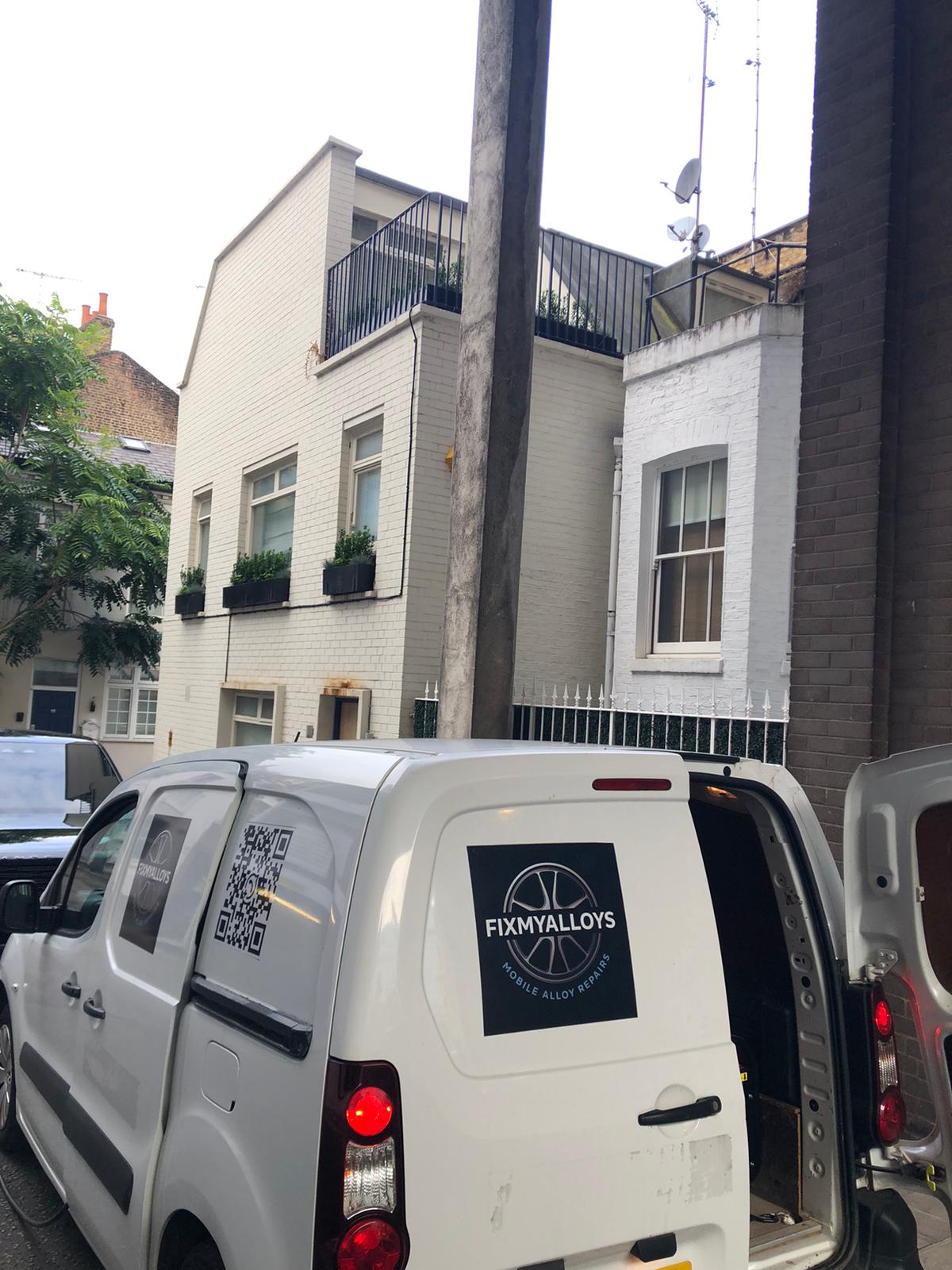 FixMyAlloys Professional Fleet - Multiple Branded Vans
